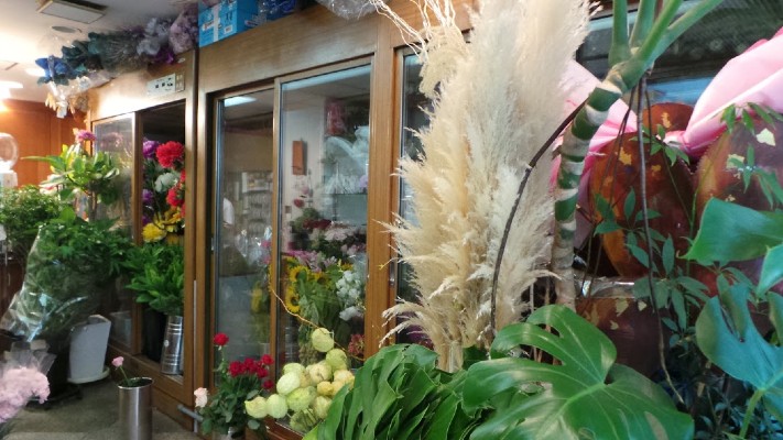 心斎橋でおすすめの花屋11選 おしゃれな花屋や安い花屋を厳選 フルール ドゥ ソルシエ